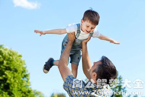 孕妇梦见别人抱着男孩 孕妇梦见别人抱着男孩