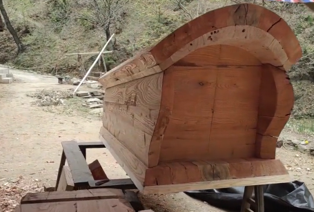 梦见死人和棺材